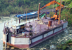 Motorpontoon Valbona