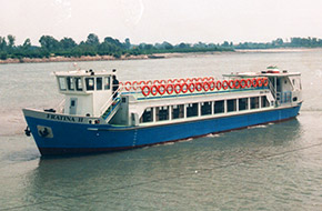 Passenger ship &ldquo;Fratina 2&rdquo;